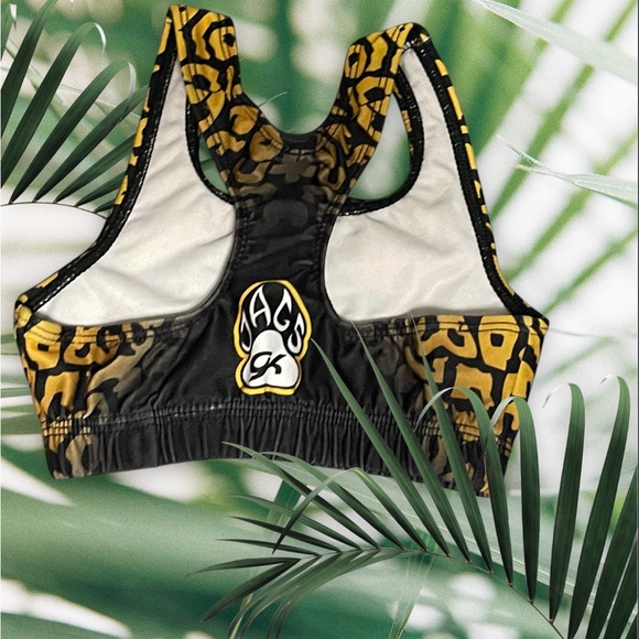 Women's Leopard Print Sports Bra - Picture 2 of 2